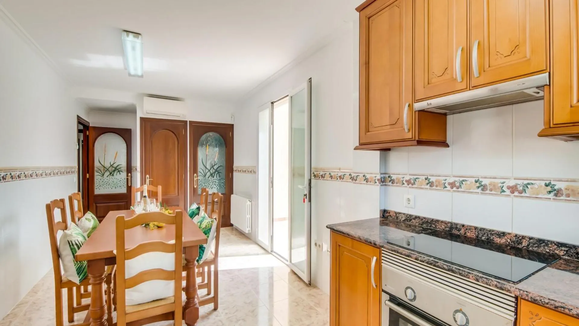 Holiday Home In Playa De Muro Espagne